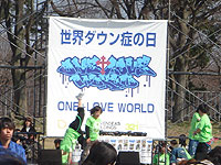 �_�E����DAY